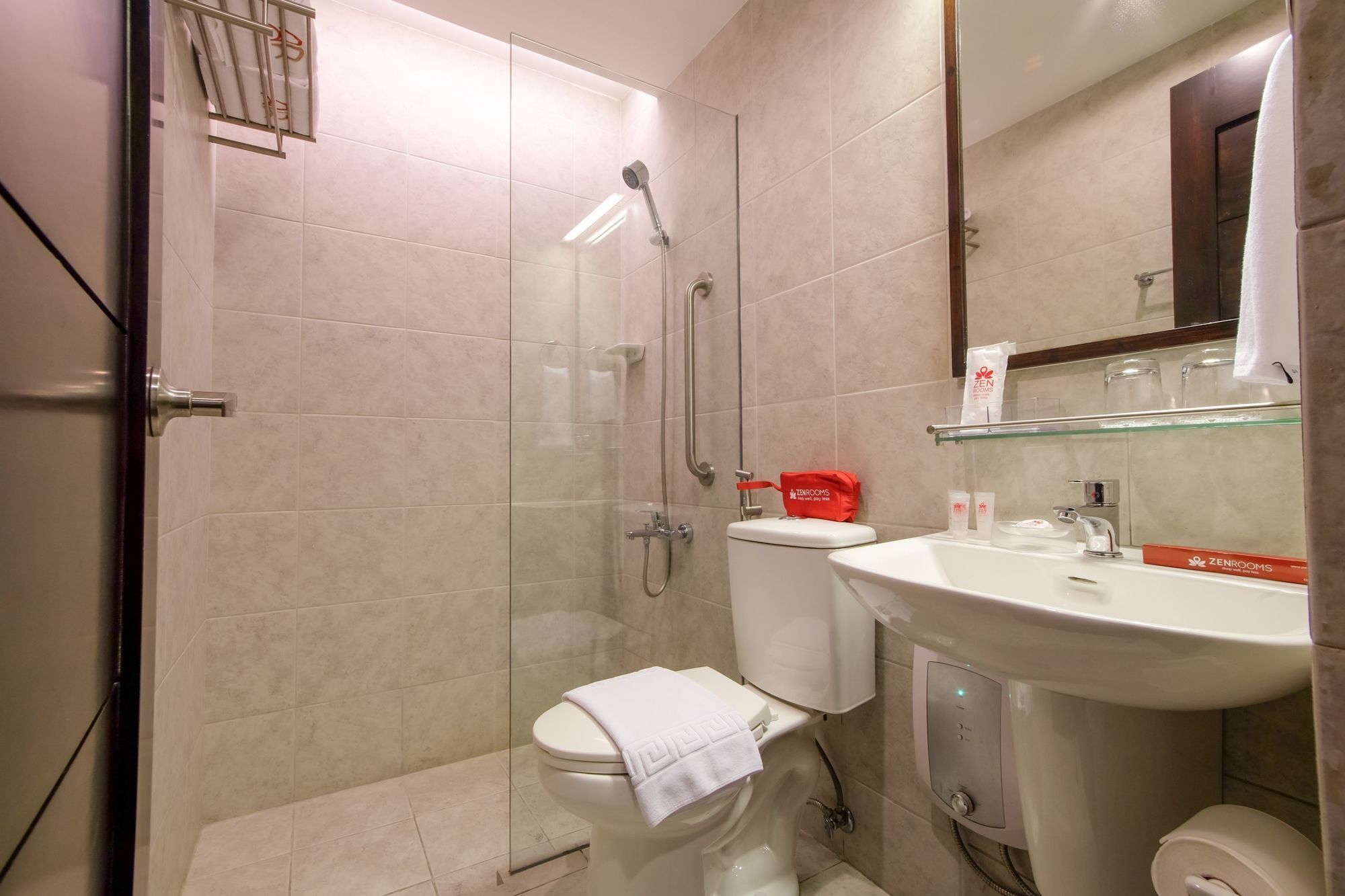 Zen Rooms Durban Poblacion Makati Μακάτι Εξωτερικό φωτογραφία