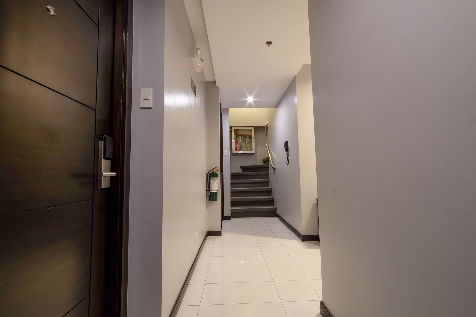 Zen Rooms Durban Poblacion Makati Μακάτι Εξωτερικό φωτογραφία