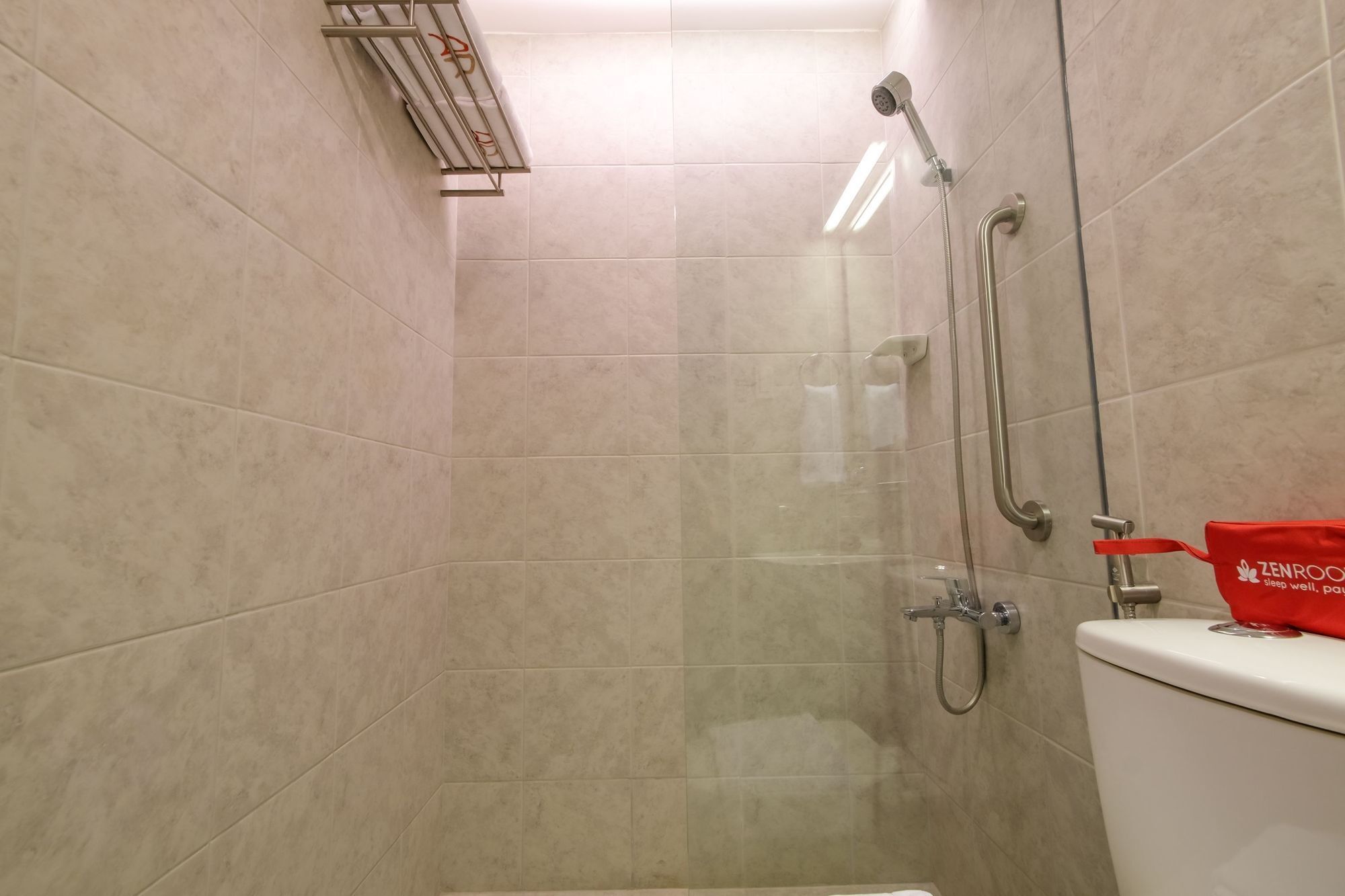 Zen Rooms Durban Poblacion Makati Μακάτι Εξωτερικό φωτογραφία